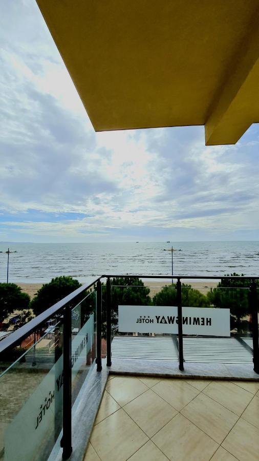 Heming-Way Hotel Durres Exterior photo